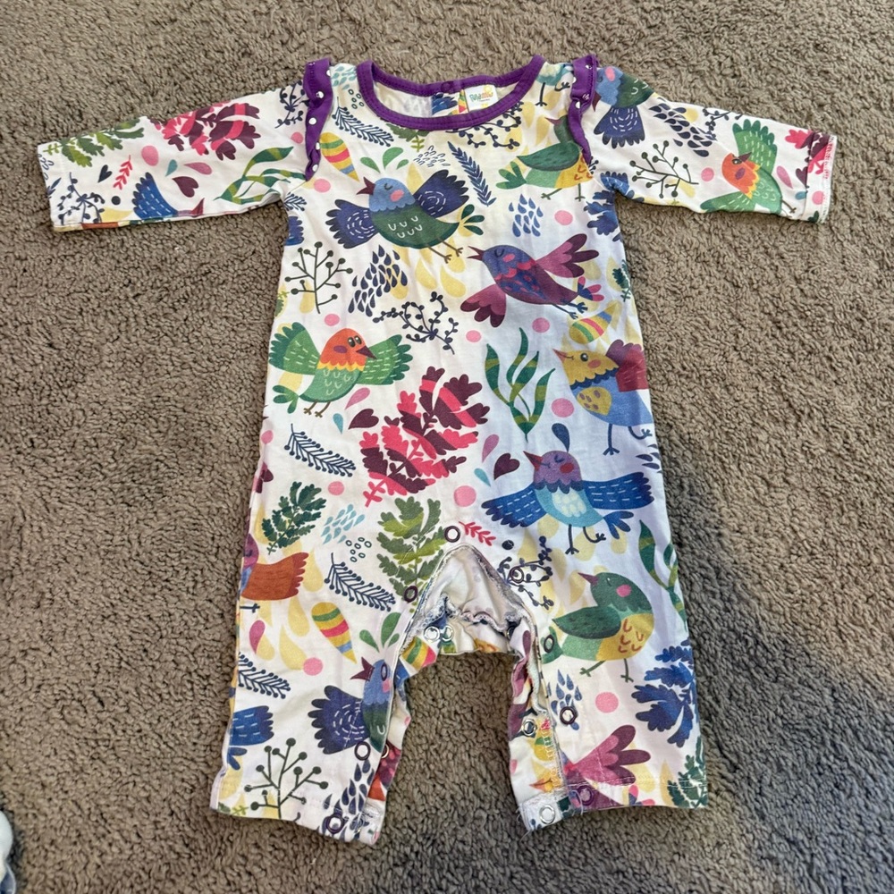 🦜 Peppy Mini Outfit - Snap Closure - 3M